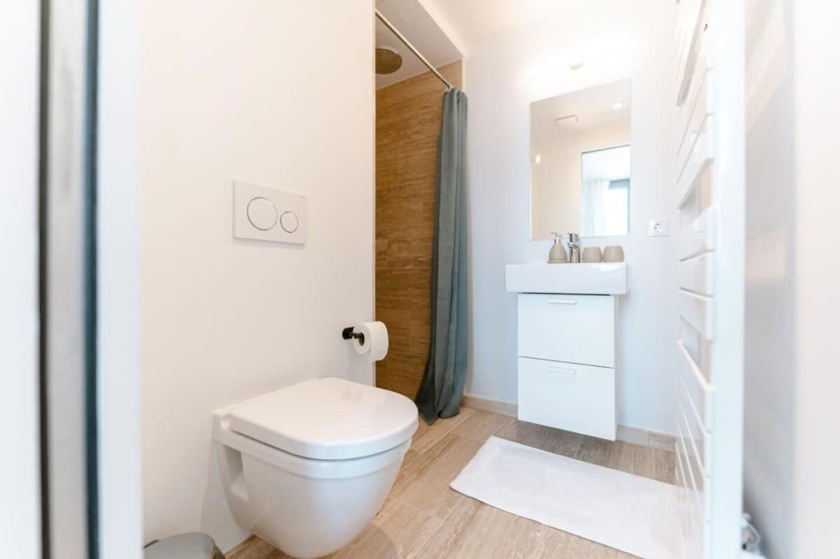 City Luxury With City Views In Ville Haute Luxembourg Exterior photo