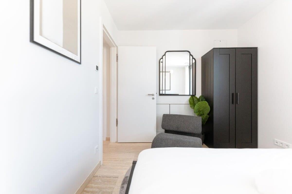 City Luxury With City Views In Ville Haute Luxembourg Exterior photo